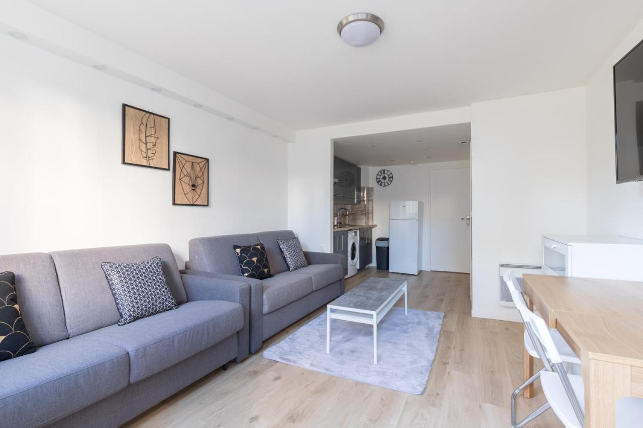 Home Suite Home Orfila Saint Fargeau Parijs Buitenkant foto